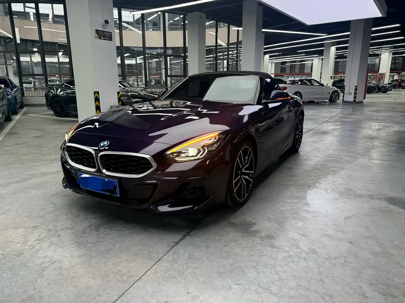 BMW Z4 2024 2023 sDrive 25i M Sport Package