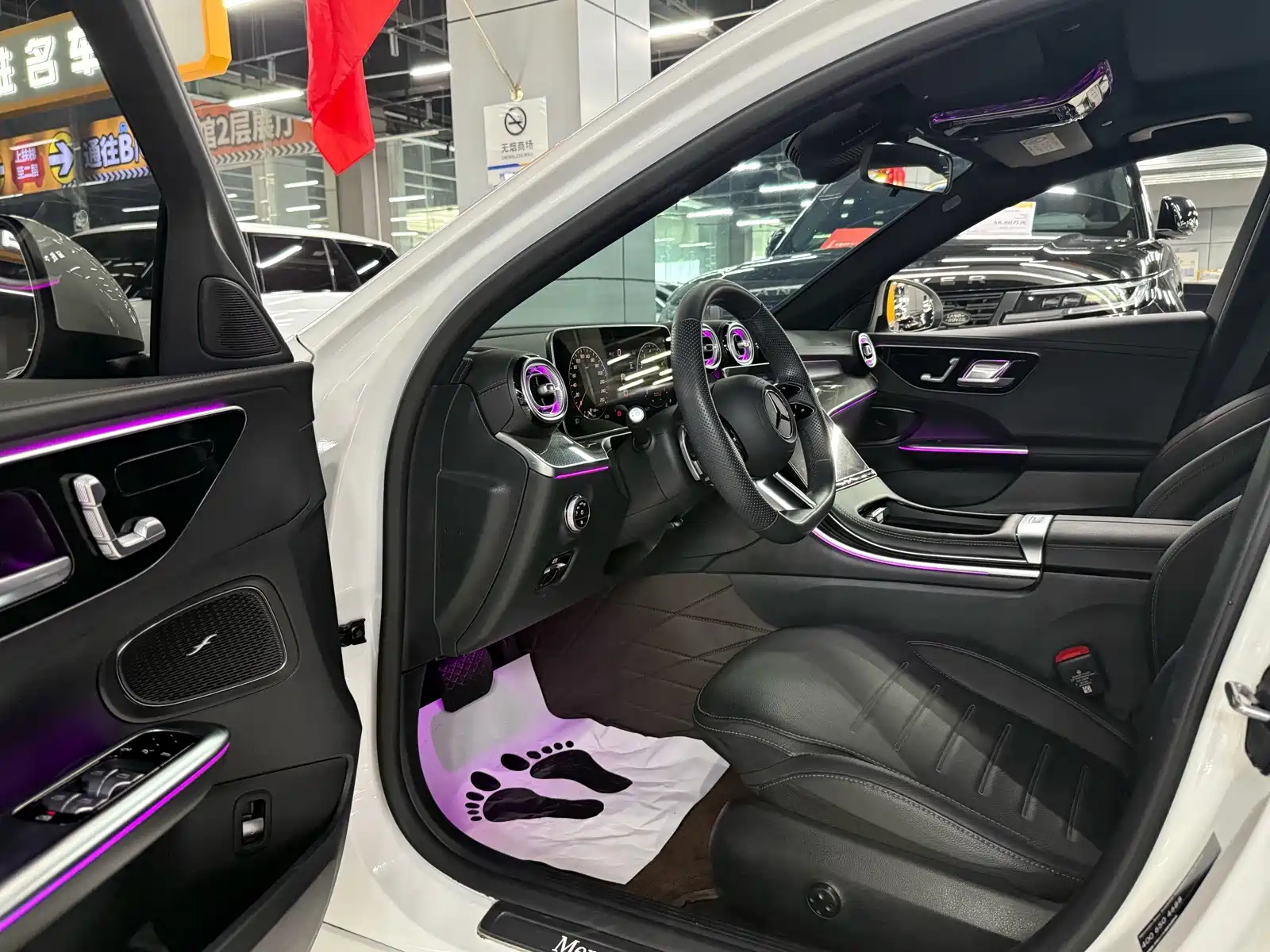 Фото 7 - Mercedes-Benz C-Class