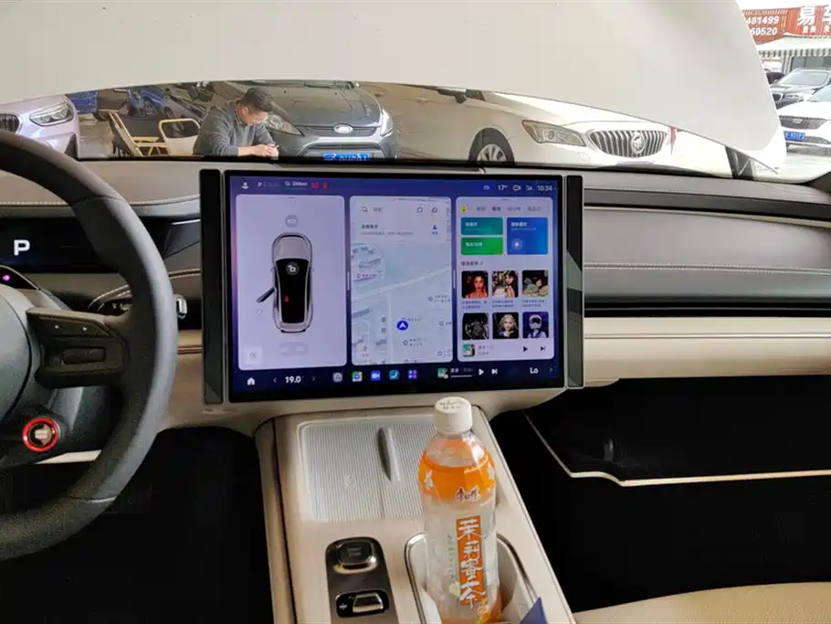 XIAOMI CAR XIAOMI SU7