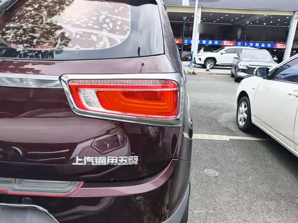 Фото 8 - Baojun 560