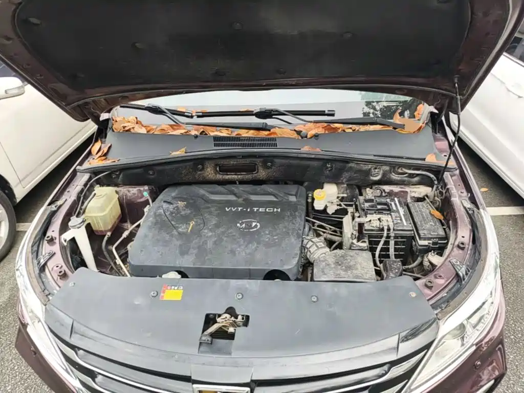 Фото 20 - Baojun 560