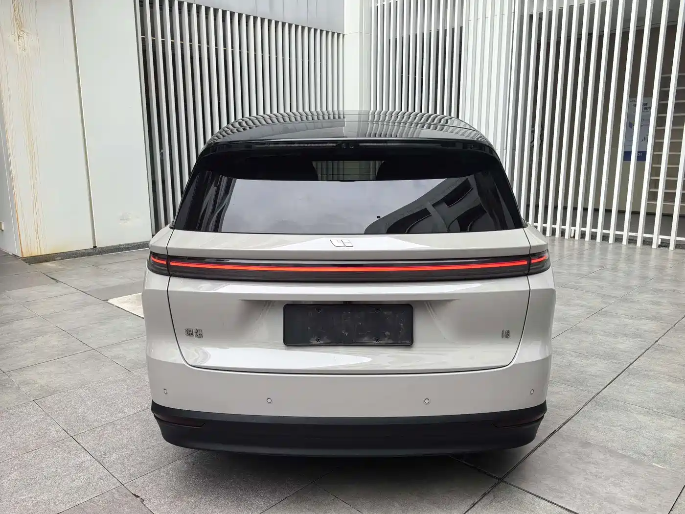 Li Auto Li i8 2025 2025 Standard Edition