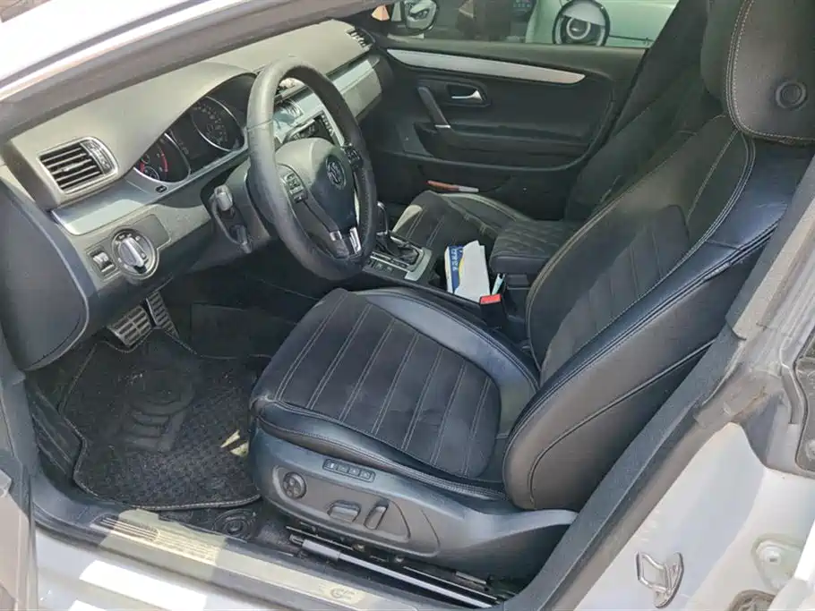 Volkswagen FAW-Volkswagen CC 2016 Model 1.8TSI Premium фото 9