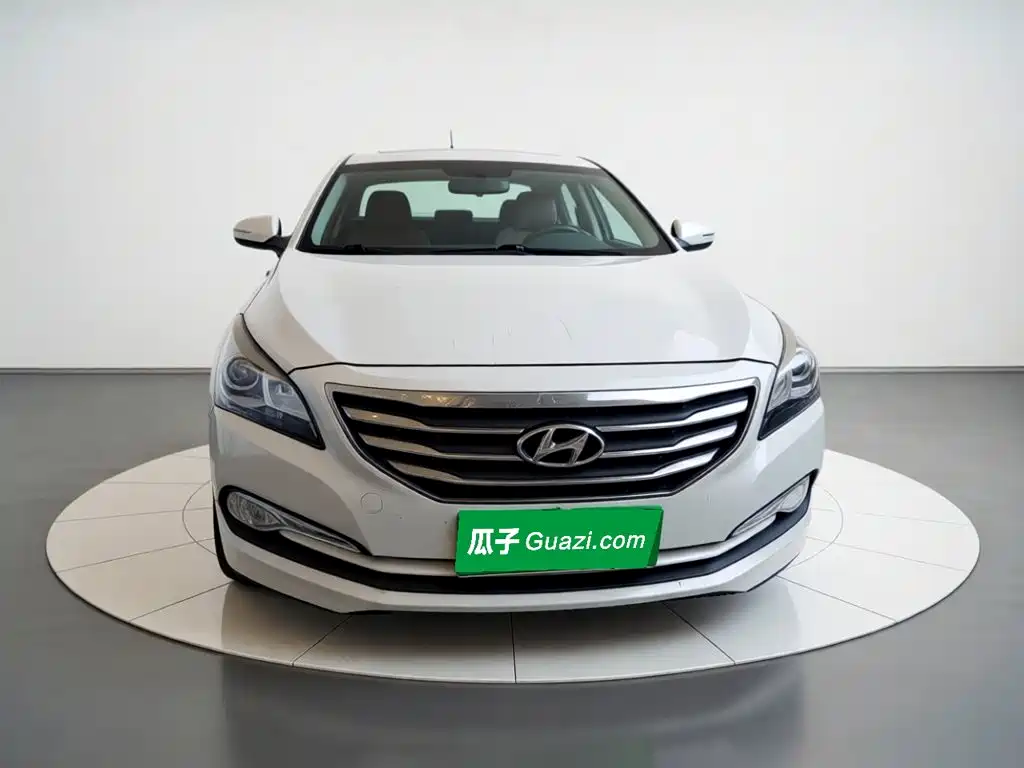 Фото 24 - Hyundai Mistra