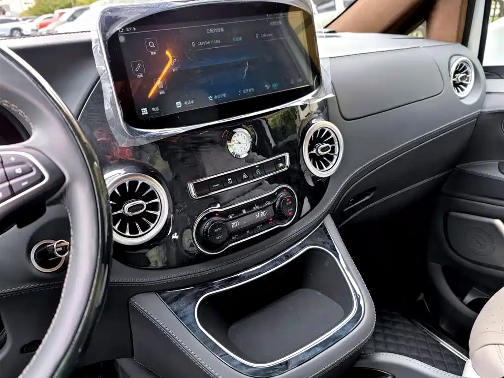 Mercedes-Benz Vito 2021 2.0T Business Edition 7-seater фото 13