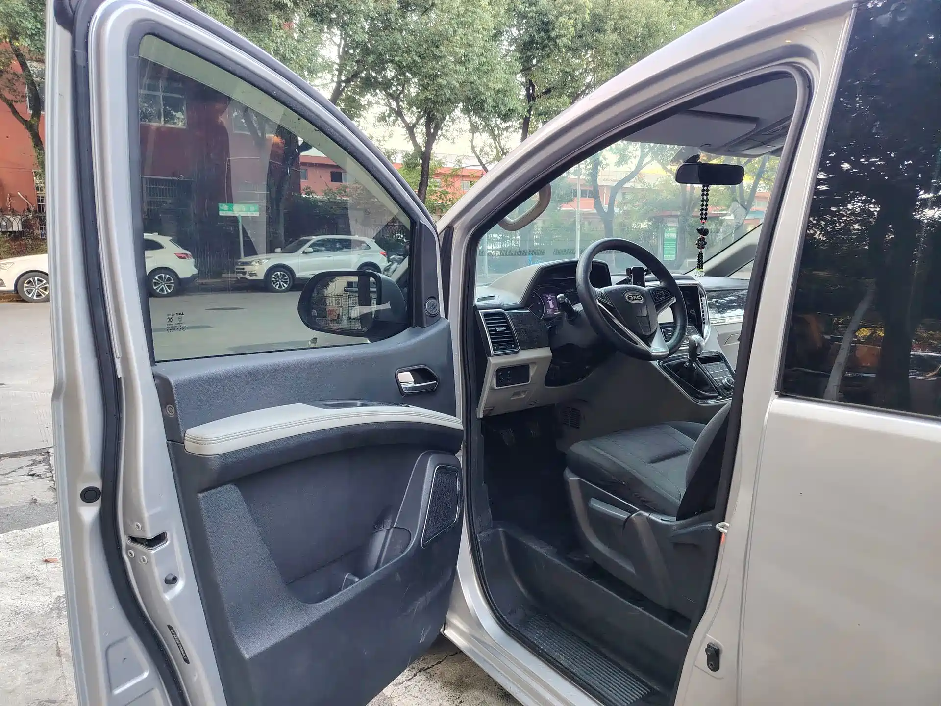 Фото 6 - JAC Refine M4