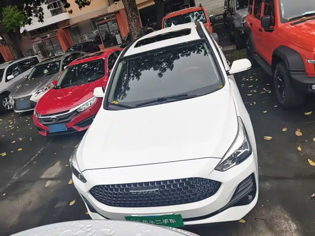 Фото 3 - Haval M6