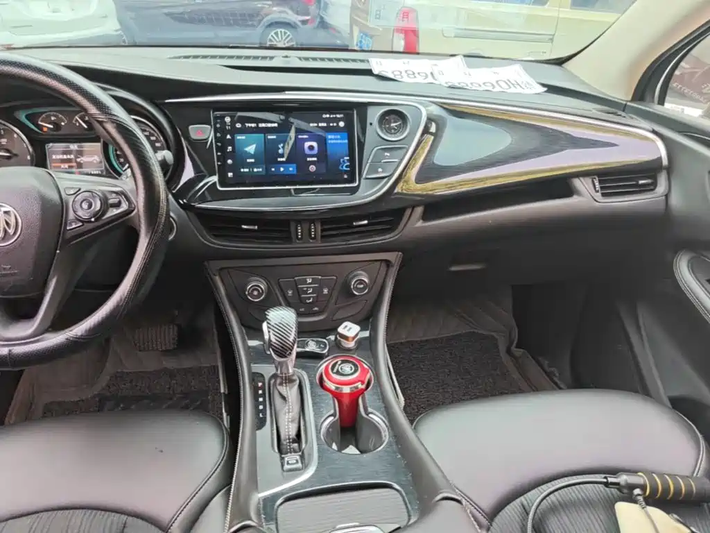 Фото 13 - Buick Envision Plus