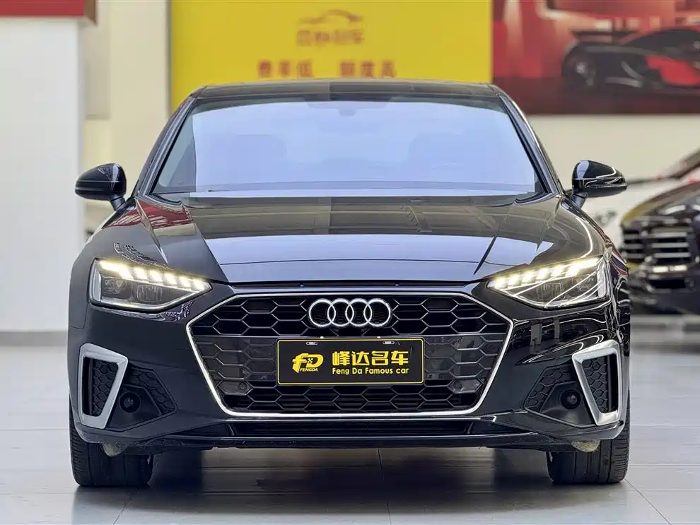 Audi A4L 2020 40 TFSI Fashion Dynamic Edition фото 2