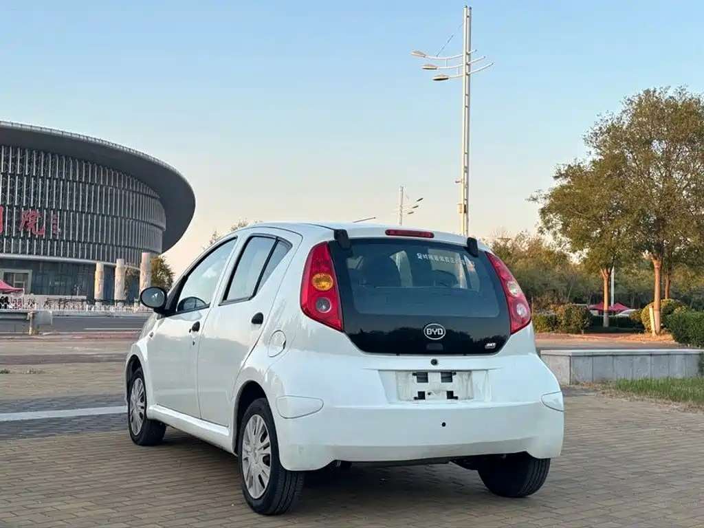 BYD F0 2017 2015 1.0L AMT Xuan Cool Edition