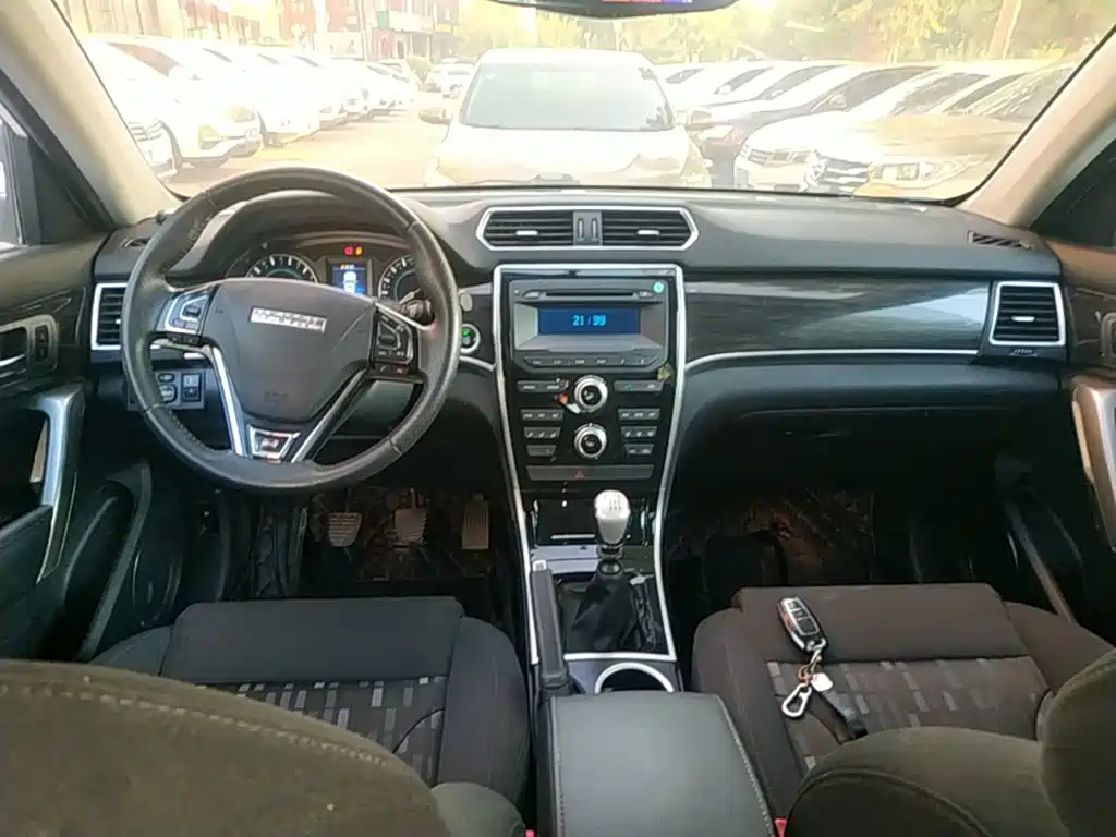 Фото 10 - Haval H2