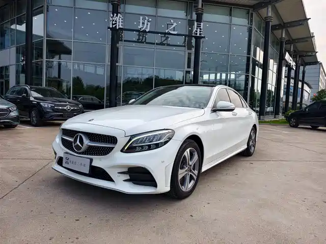Mercedes-Benz C-Class 2019