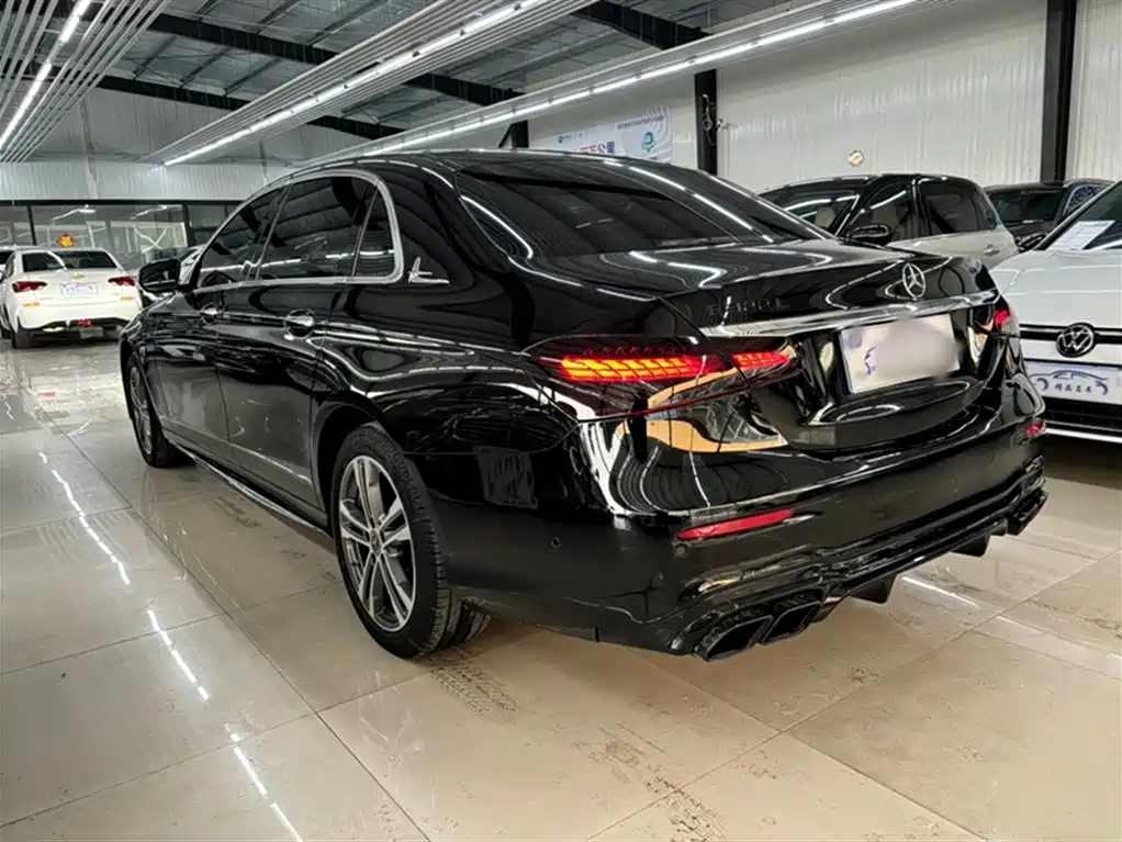 Mercedes-Benz E-Class 2023 E 260 L Sport фото 4
