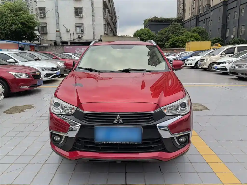 Mitsubishi ASX 2016 1.6L Manual 2WD Pioneer Edition фото 3