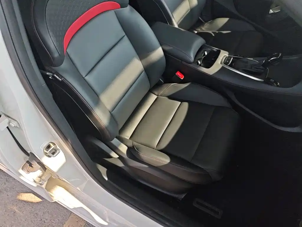 MG MG5 2024 2025 180DVVT Global Luxury Edition