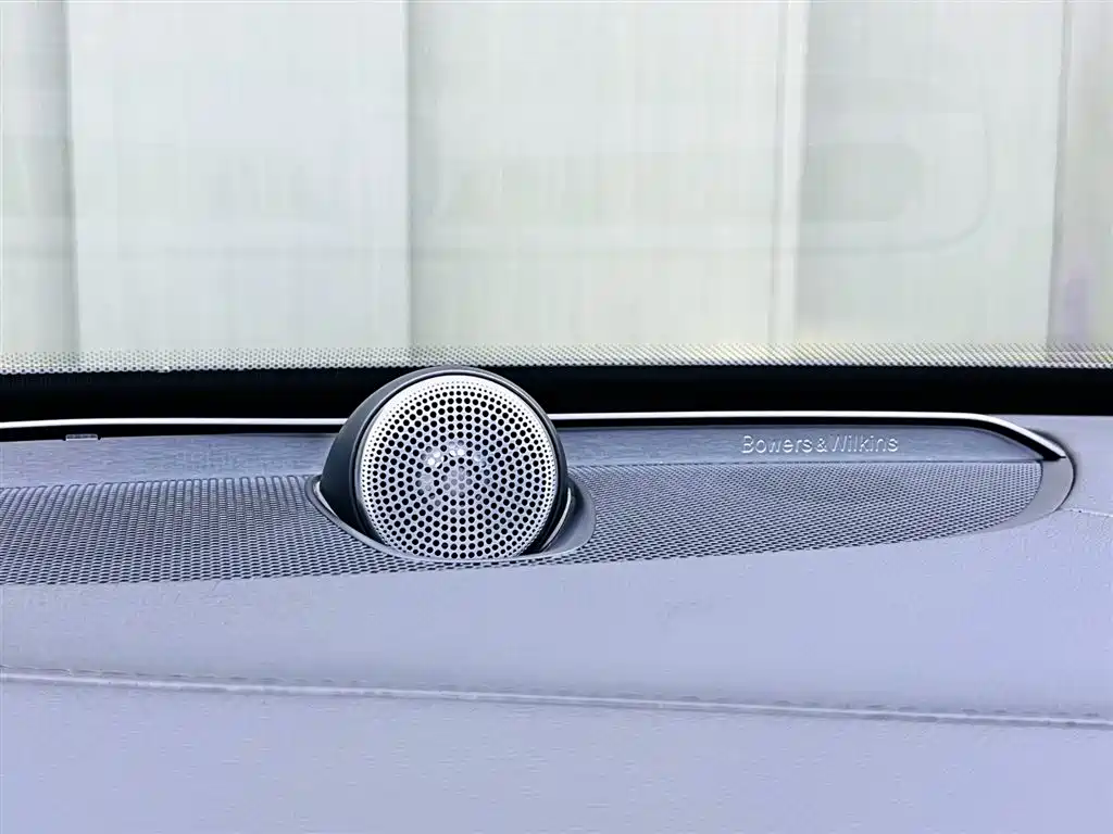 Volvo XC90 Plug-in Hybrid 2022 2021 E-Drive Hybrid T8 Premium Luxury 7-Seater
