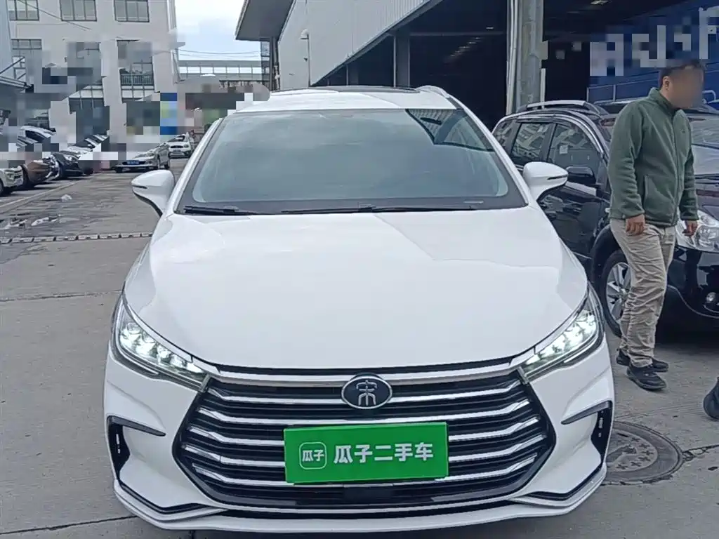 BYD Song MAX 2021 Upgrade 1.5T Automatic Luxury Edition 7-Seater фото 3