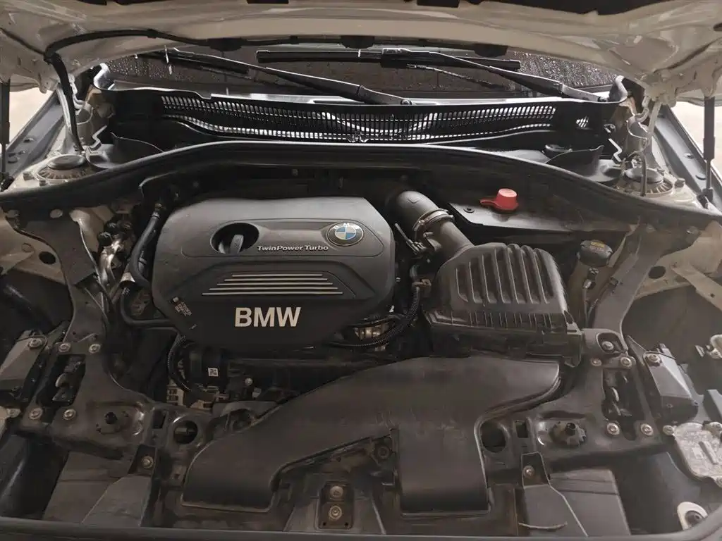 BMW 1 Series 2019 118i M Sport Package фото 16