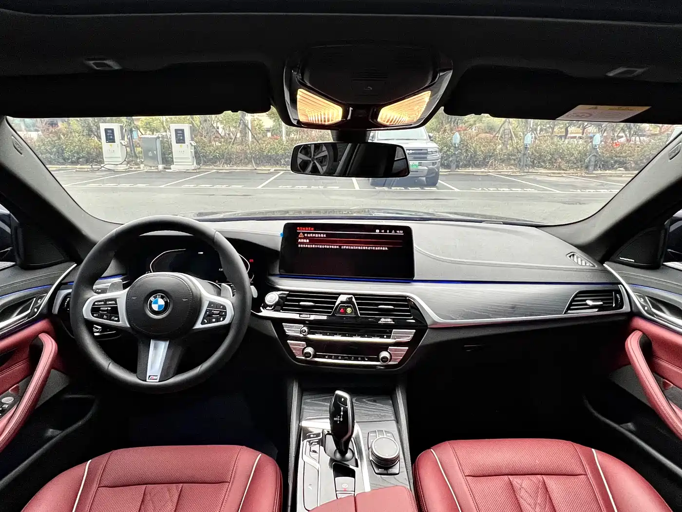 BMW 5 Series 2022 530Li Leading M Sport Package фото 8