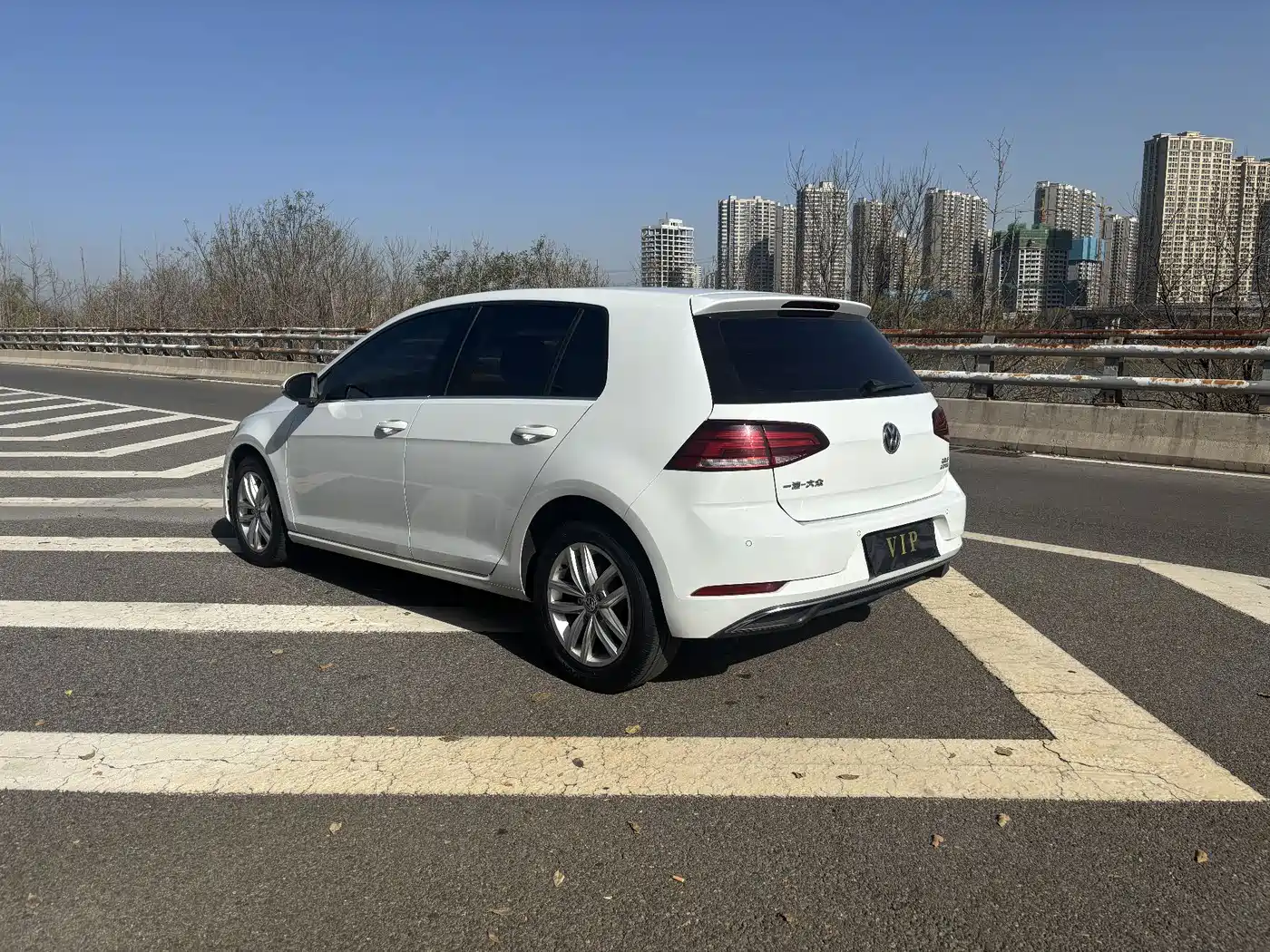 Volkswagen Golf 2018 230TSI Automatic Comfort фото 8