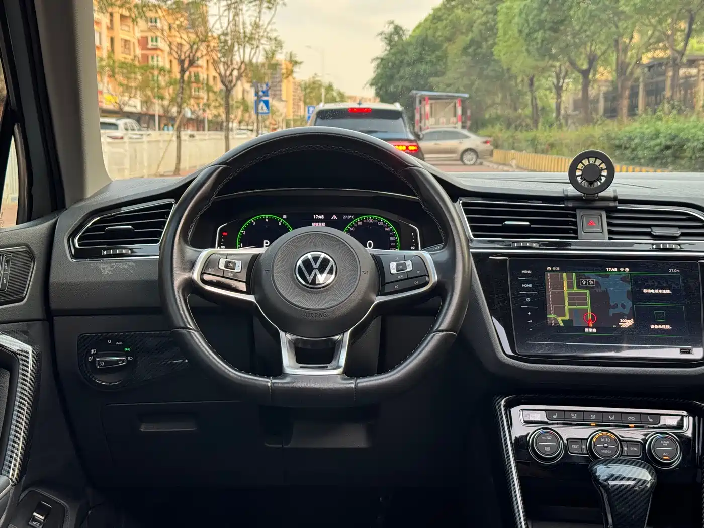 Volkswagen Tiguan L 2021 380TSI Automatic 4WD R-Line Premium 7-seater фото 19