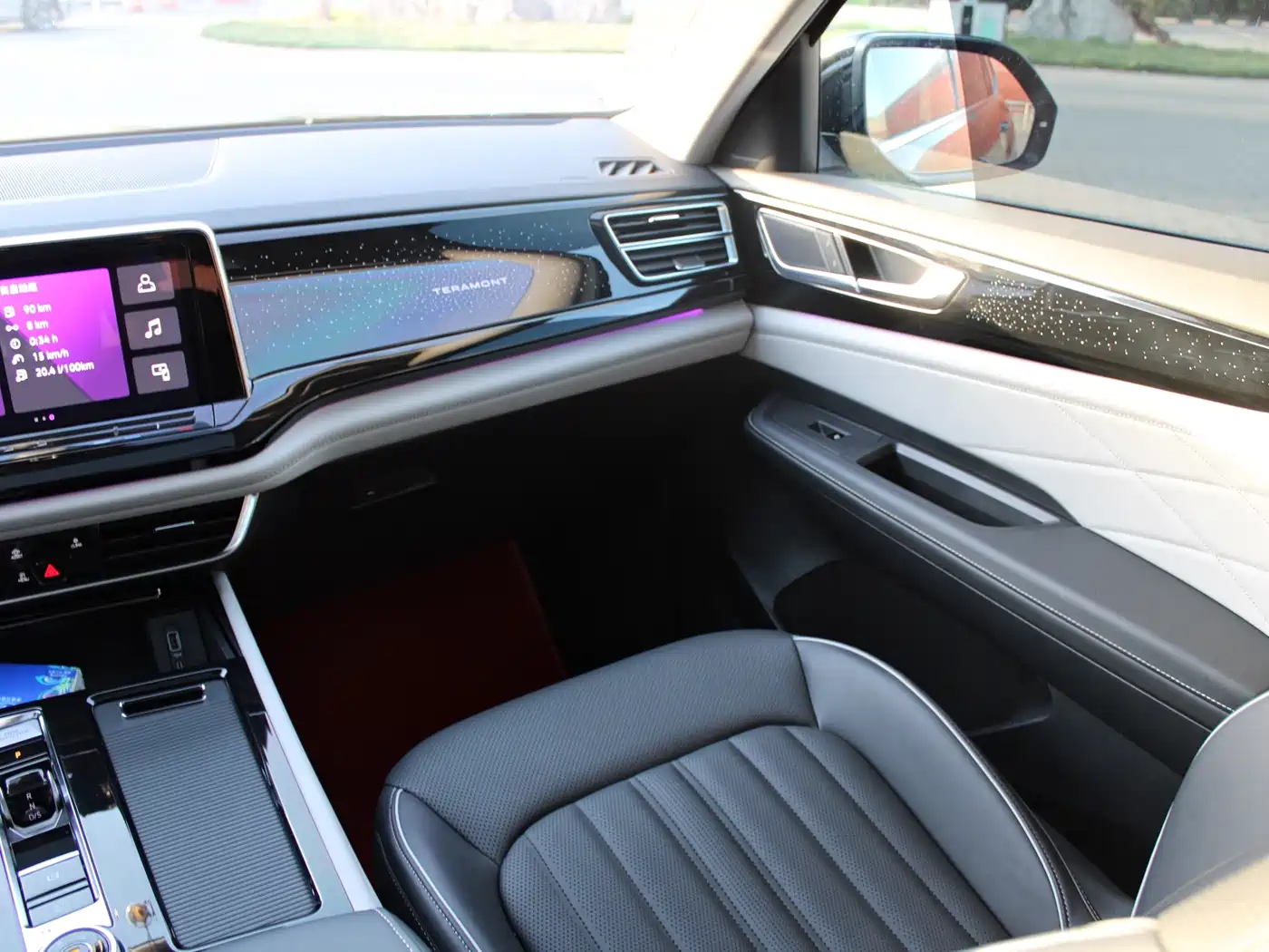 Volkswagen Teramont 2024 380TSI 4WD Prestige Luxury Edition фото 20