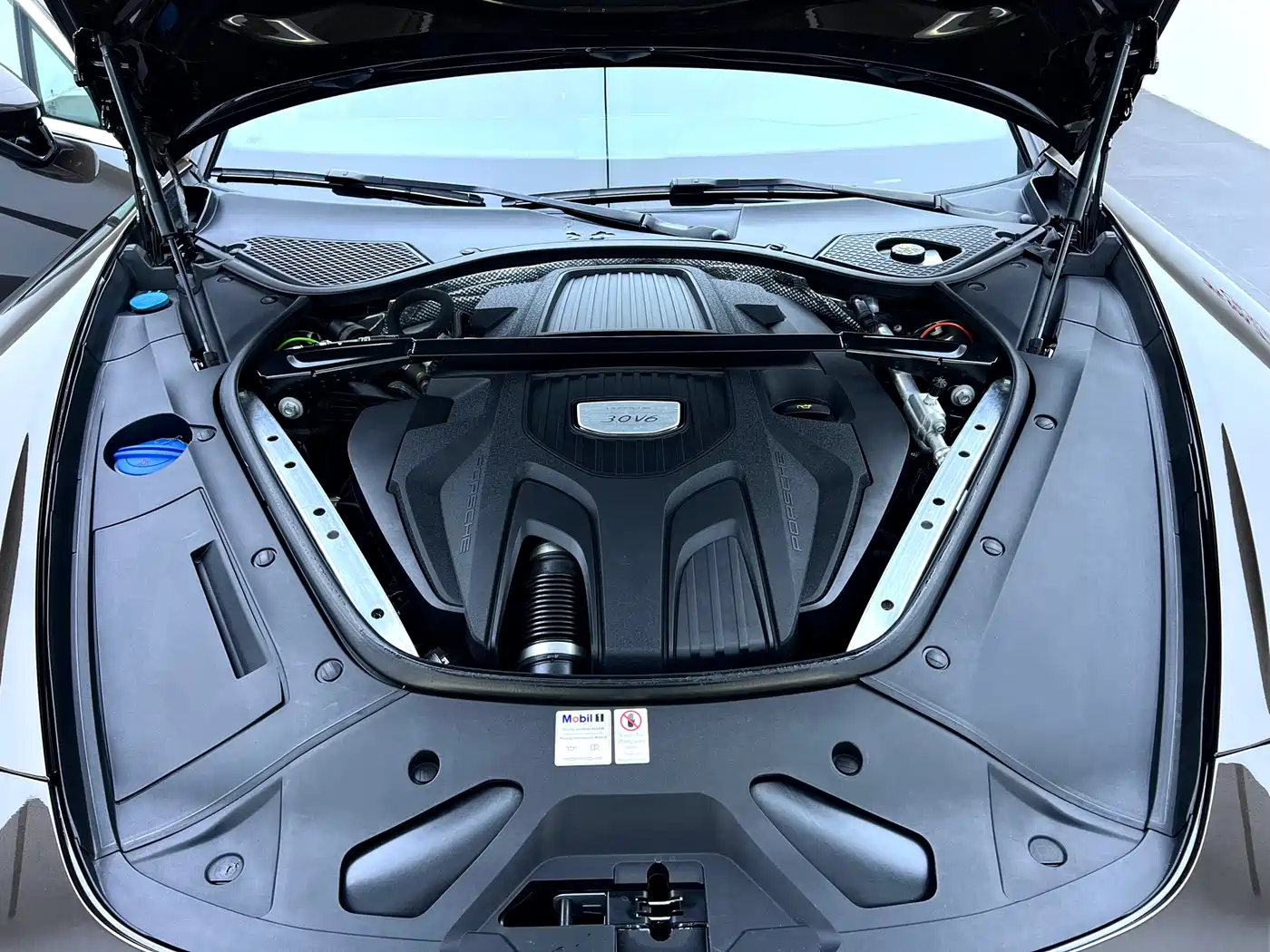Porsche Panamera 2017 Panamera 3.0T фото 12