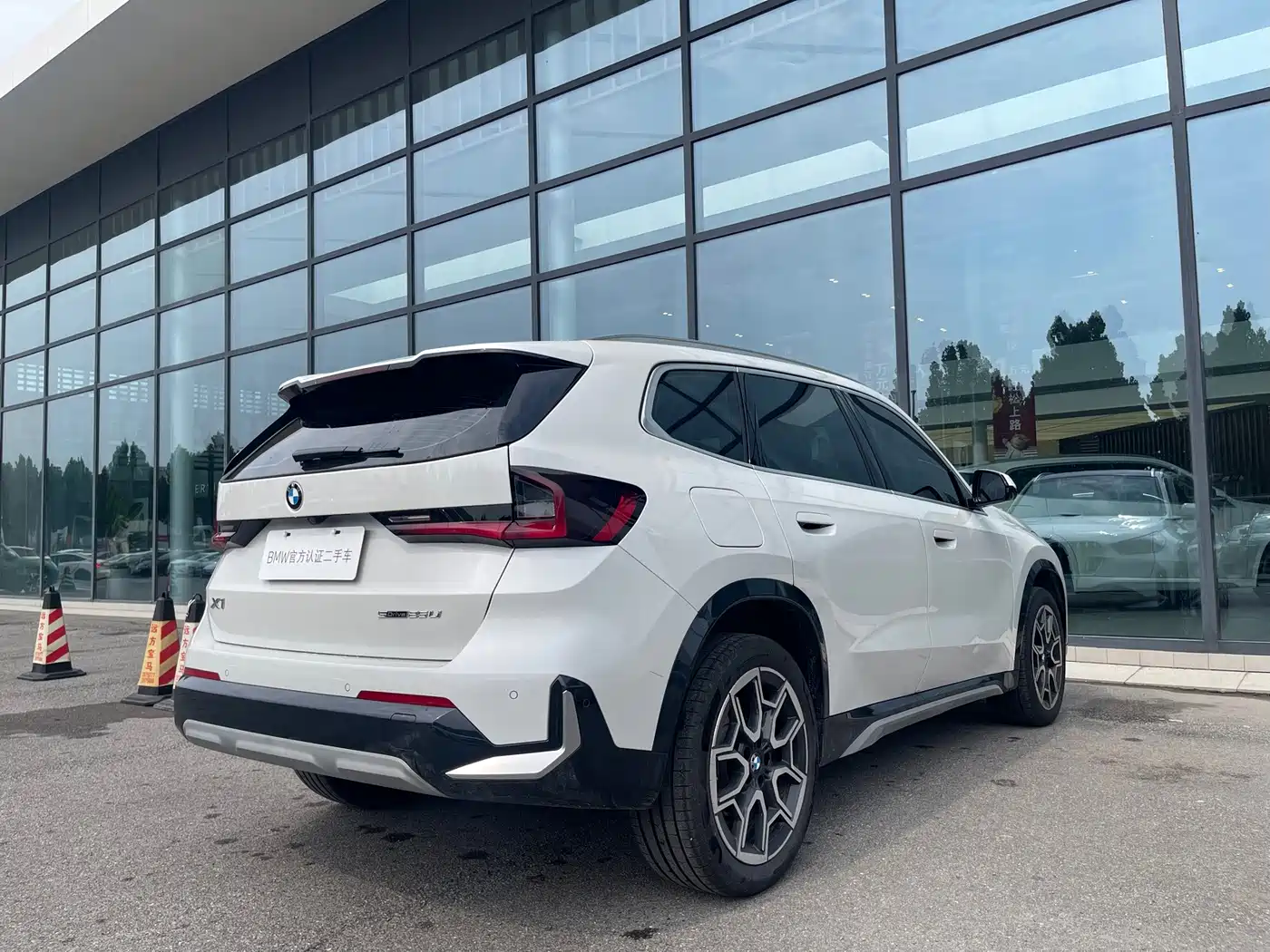 BMW X1 2026 2025 sDrive25Li X Design Package