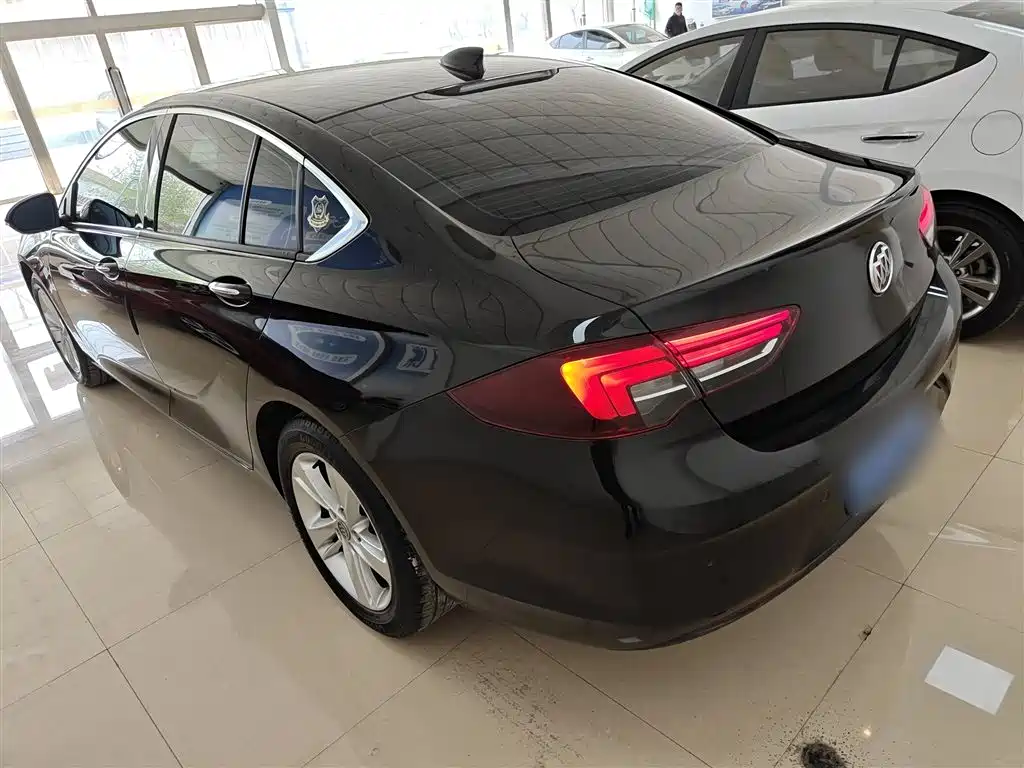 Buick Regal 2019 20T Elite China VI фото 10