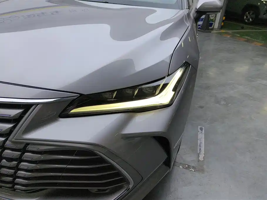 Toyota Avalon 2024 Hybrid 2.0L Luxury Edition фото 5