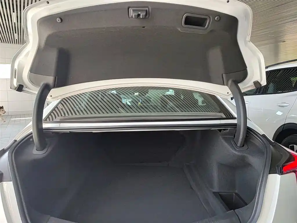 Cadillac CT5 2020 28T Technology Edition фото 19