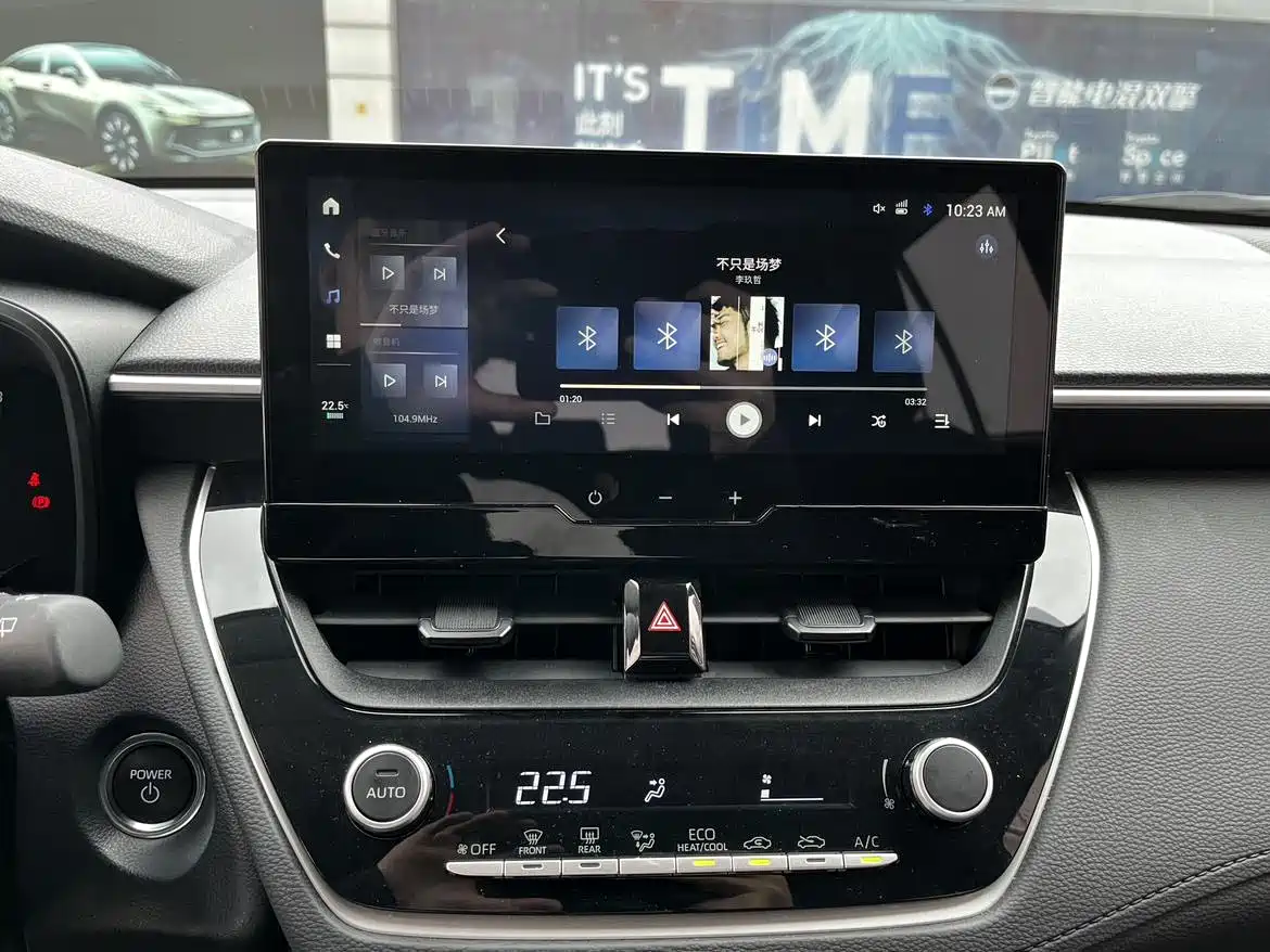 Toyota Corolla Cross 2024 2.0L Smart Hybrid Dual Engine Pioneer Edition фото 24