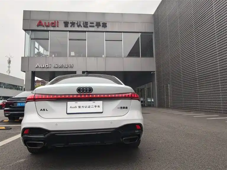 Audi A5L 2025 2.0T Sport Edition Plus фото 5