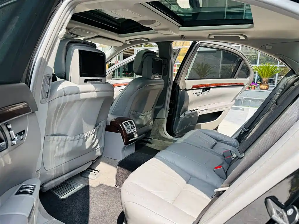 Mercedes-Benz S-Class 2008 Model S 300 L Luxury фото 10