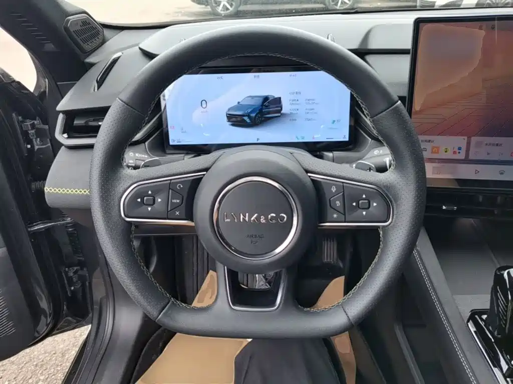 LYNK 03