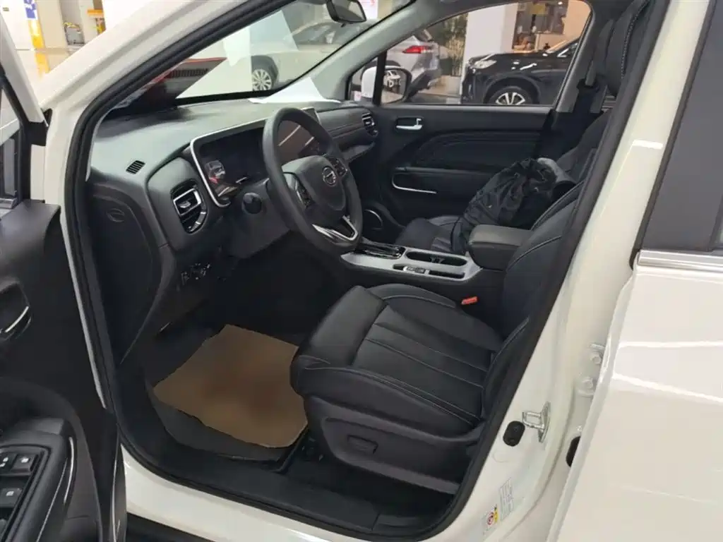 GAC Trumpchi Trumpchi GS3 2022 POWER 270T Auto Premium Edition фото 15
