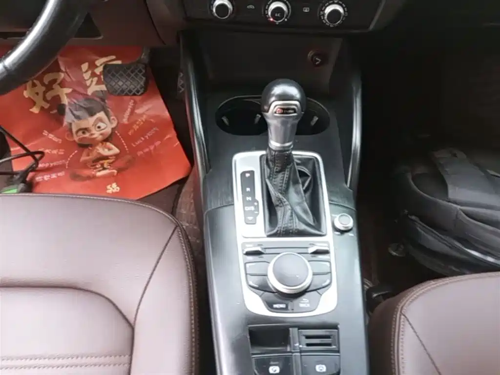 Audi A3 2016 Sportback 35 TFSI Leadership фото 14