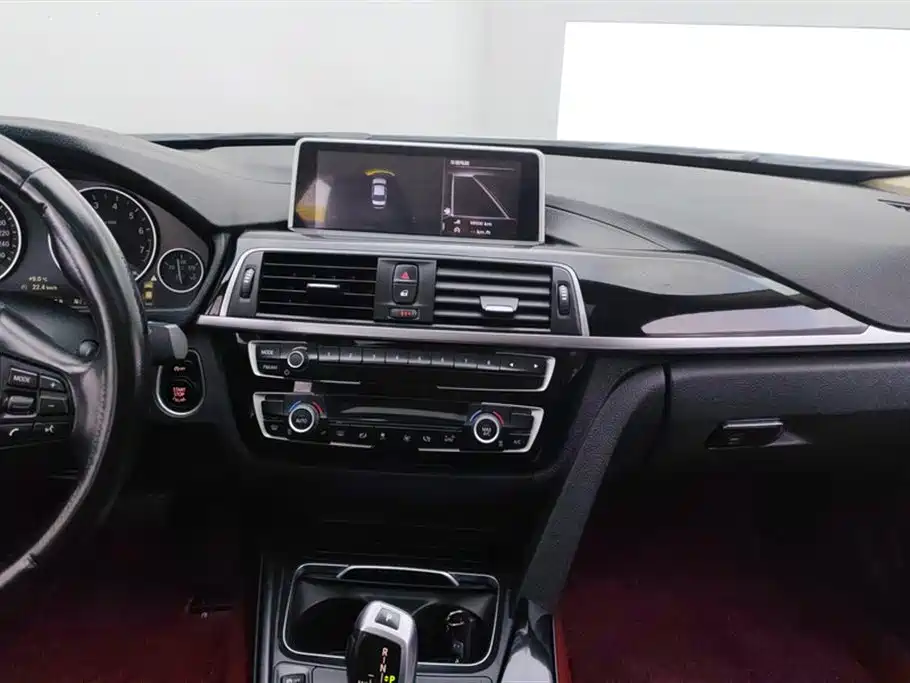 BMW 3 Series 2018 320Li Fashion Style фото 13
