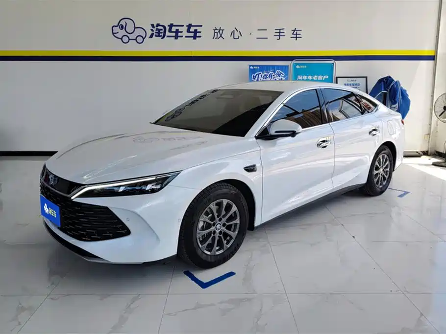 BYD Qin L 2025 DM-i Smart Drive Edition 80KM Leading
