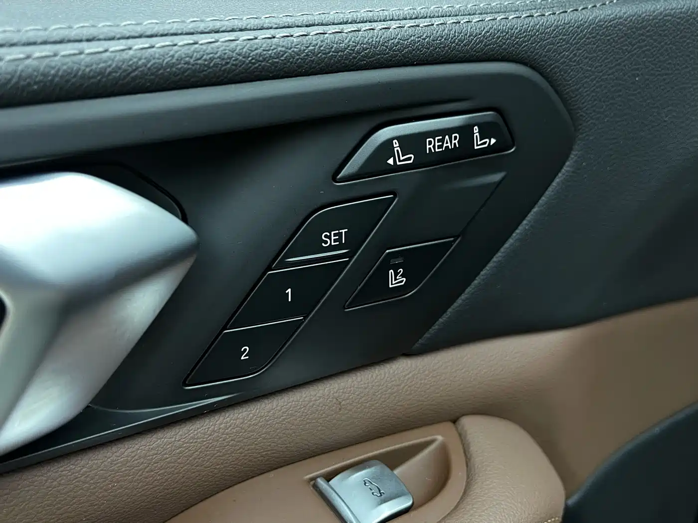 BMW X7 2020 xDrive40i Leading Luxury Package фото 12