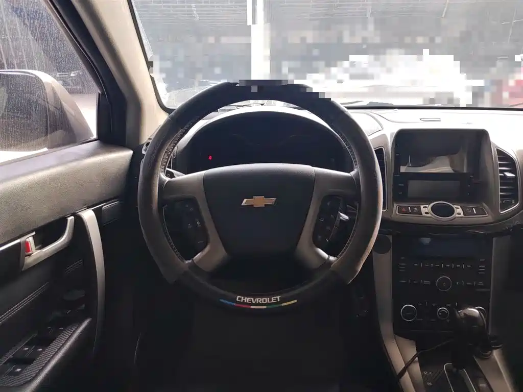 Chevrolet Captiva 2015 2.4L AWD Flagship 7-Seater фото 3