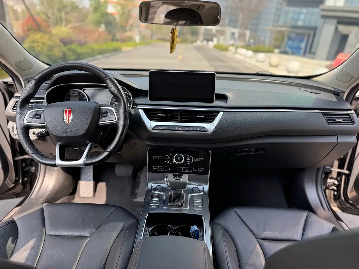 Hongqi H5 2020 1.5T DCT Qi Rhythm Edition фото 5