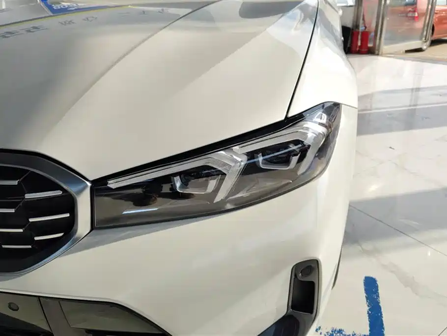 BMW 3 Series 2023 325Li M Sport Package фото 5
