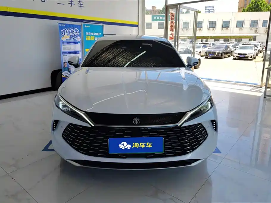 BYD Qin L 2025 DM-i Smart Drive Edition 80KM Leading фото 2