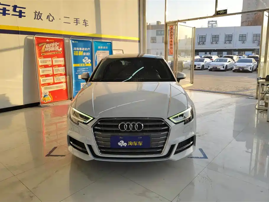 Audi A3 2019 Limousine 35 TFSI Fashion China VI фото 2