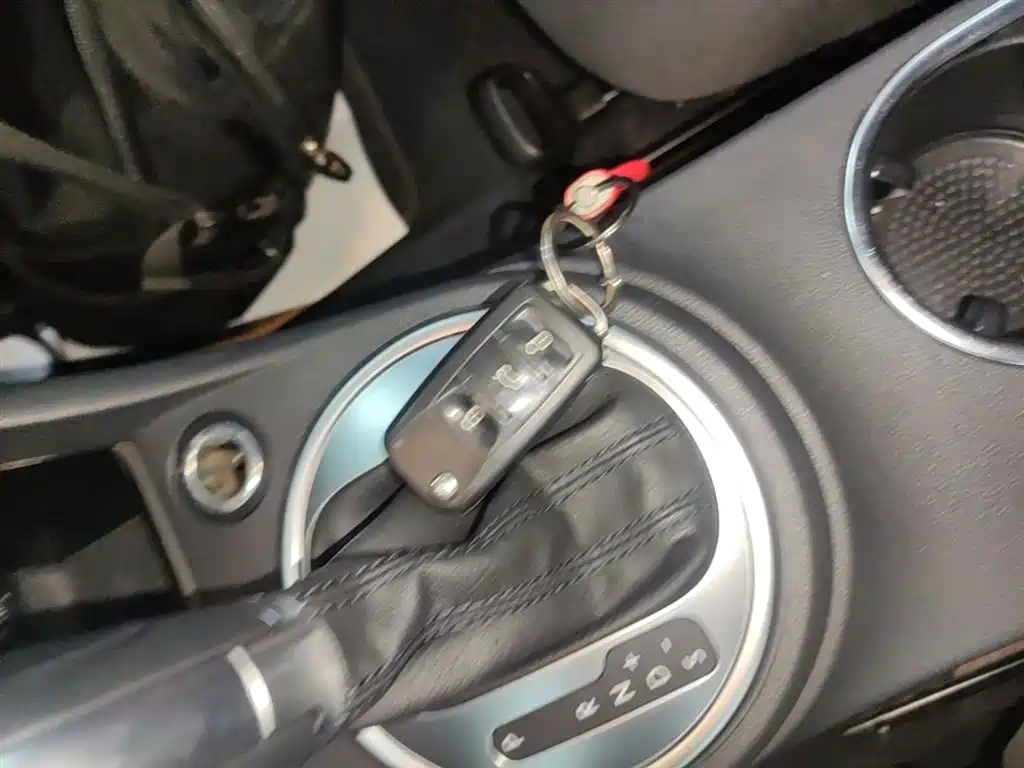 Volkswagen Beetle 2015 180TSI фото 9