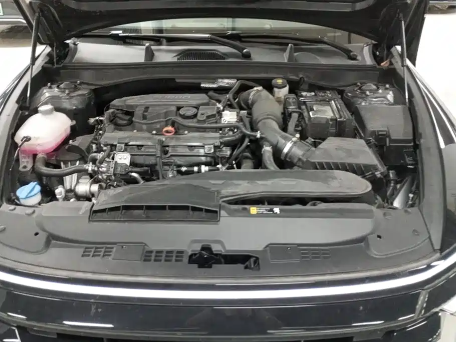 Photo 10 - Hyundai Sonata