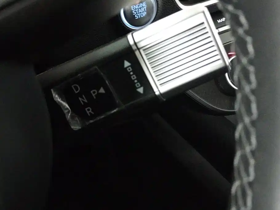 Photo 16 - Hyundai Sonata