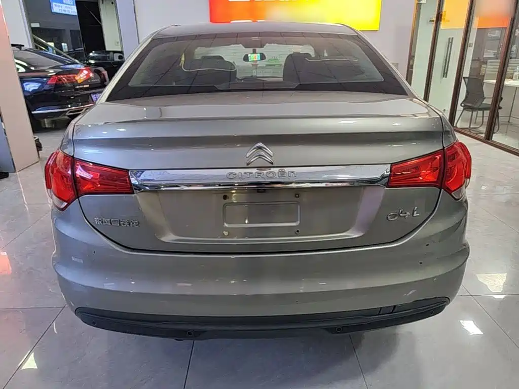 Citroën C4L 2016 2015 1.2T Automatic Luxury Edition