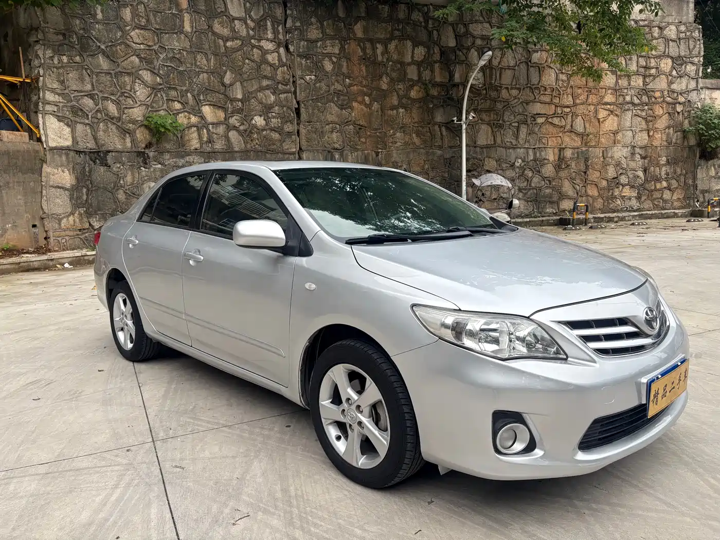 Toyota Corolla 2009 1.8L Automatic GLX-i Special Anniversary Edition фото 2